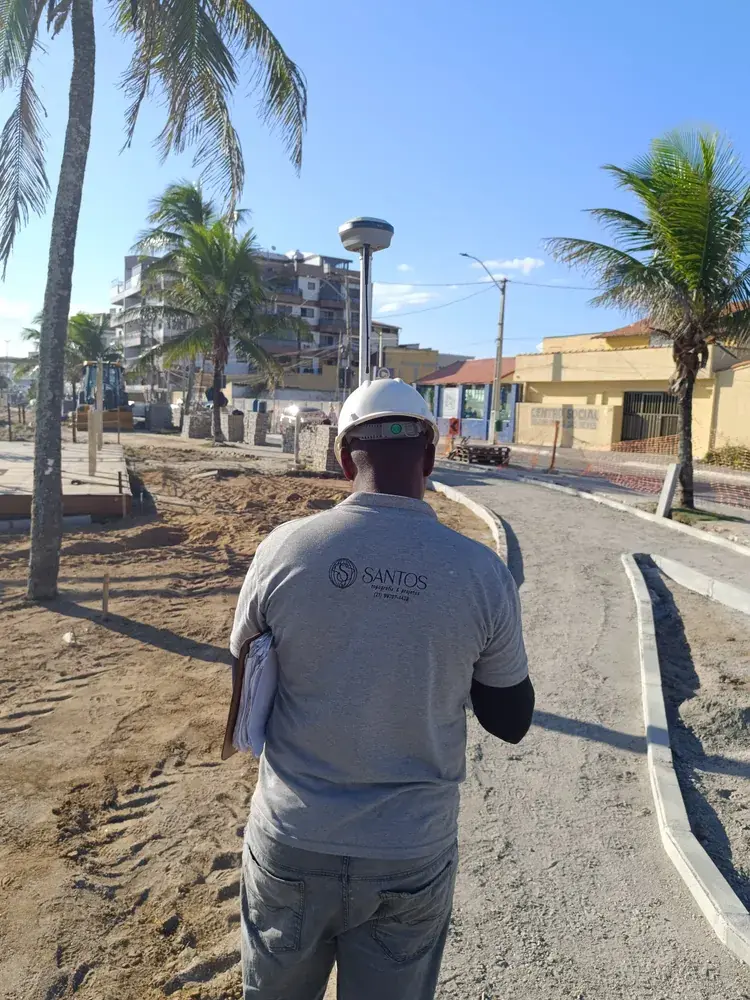 Santos Topografia em campo — registro 1